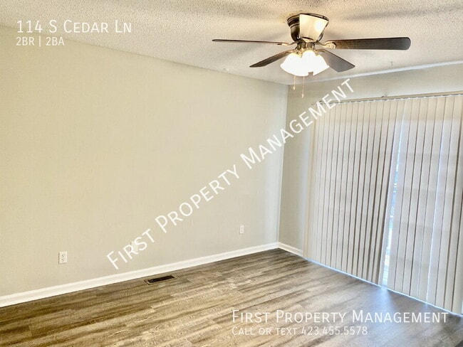 Foto del edificio - 114 S Cedar Ln