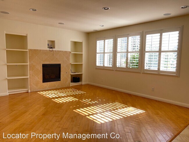 Building Photo - 4 br, 4 bath House - 5210 Village Green Lane