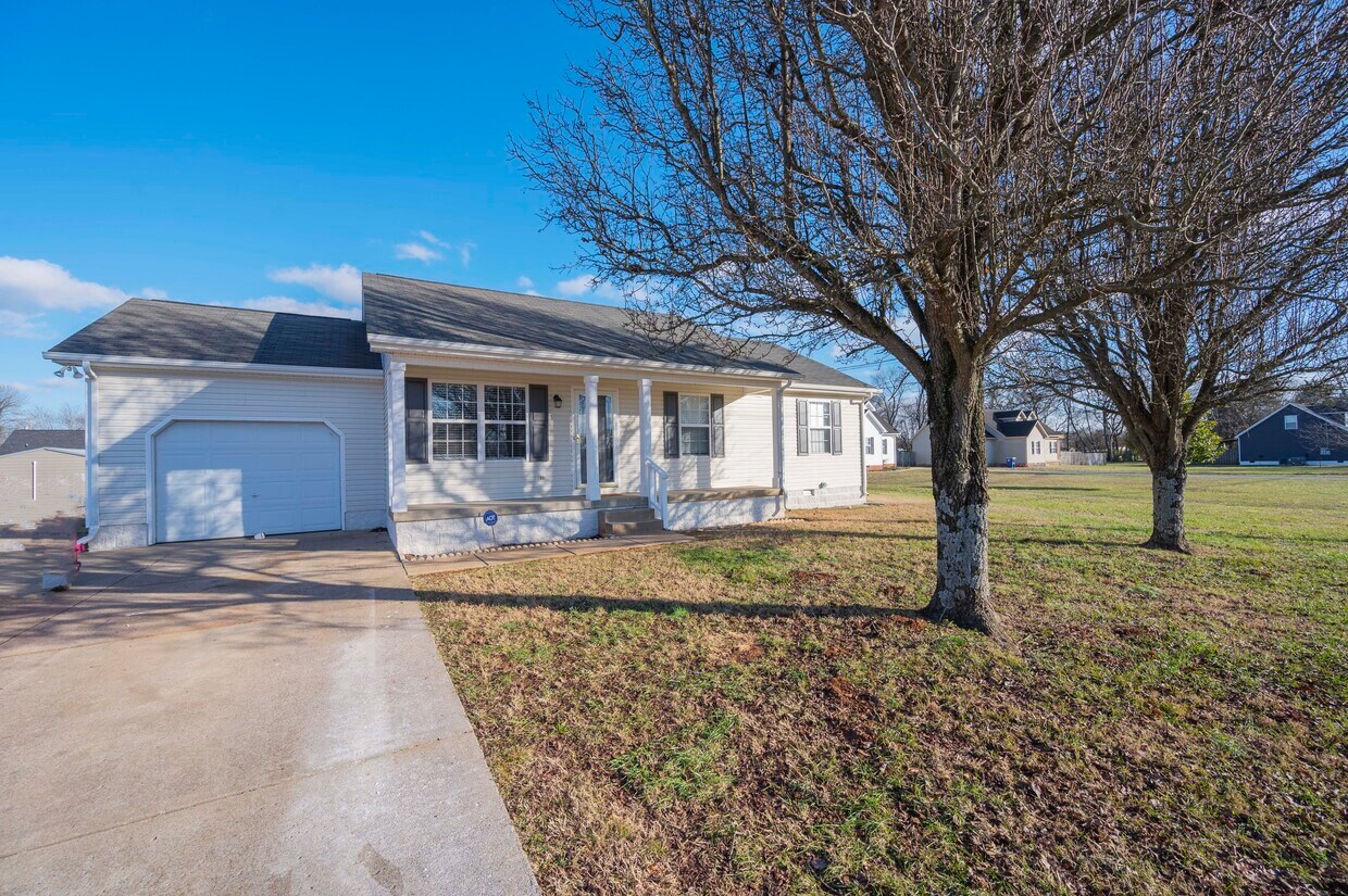 7430 Appomattox Dr, Murfreesboro, TN 37130 House Rental in Murfreesboro, TN