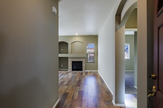 Foto del edificio - 19 W Soap Creek Trail