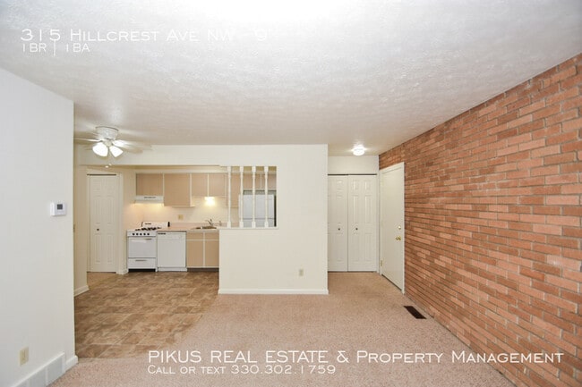 Building Photo - 315 Hillcrest Ave NW
