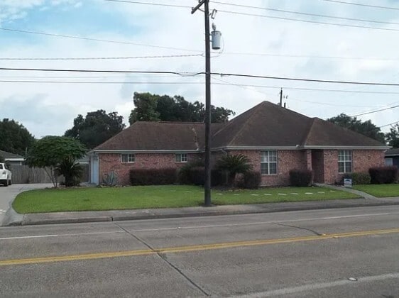 Foto del edificio - 311 Nederland Ave