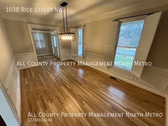 Building Photo - Take 50% off One month's Rent!!