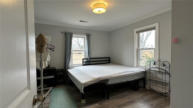 Foto del edificio - 7040 Alan Thomas Rd