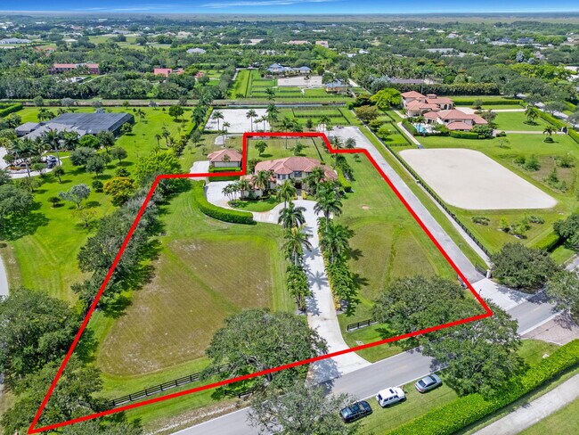 Foto del edificio - 3250 Palm Beach Point Blvd