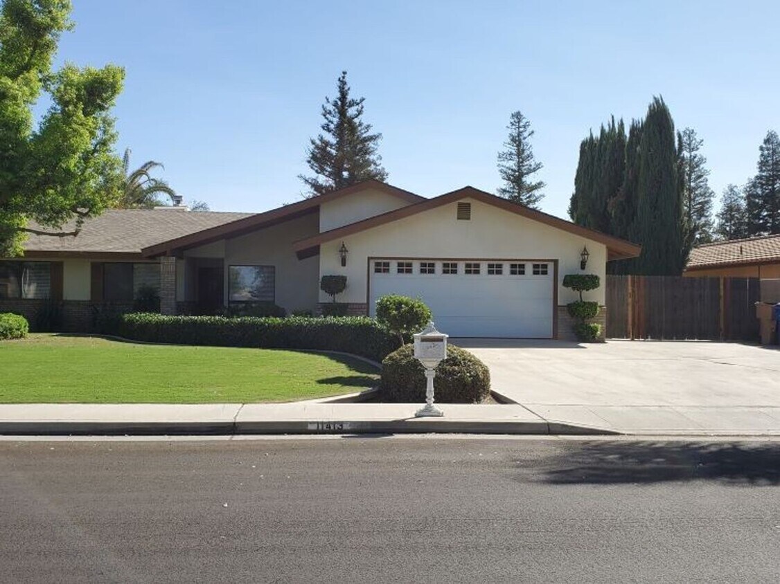 11413 Judy Ave, Bakersfield, CA 93312 House Rental in Bakersfield, CA