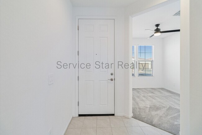 Foto del edificio - 15675 W Monroe St