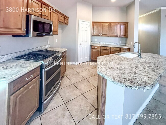 Foto del edificio - 3800 Harrison Dr