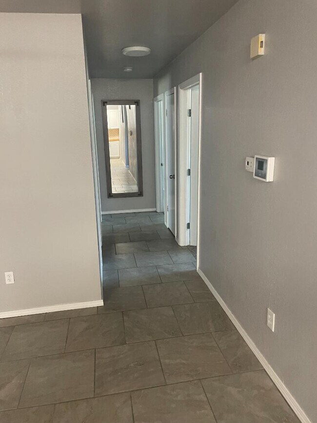 Foto del edificio - 6332 29th St