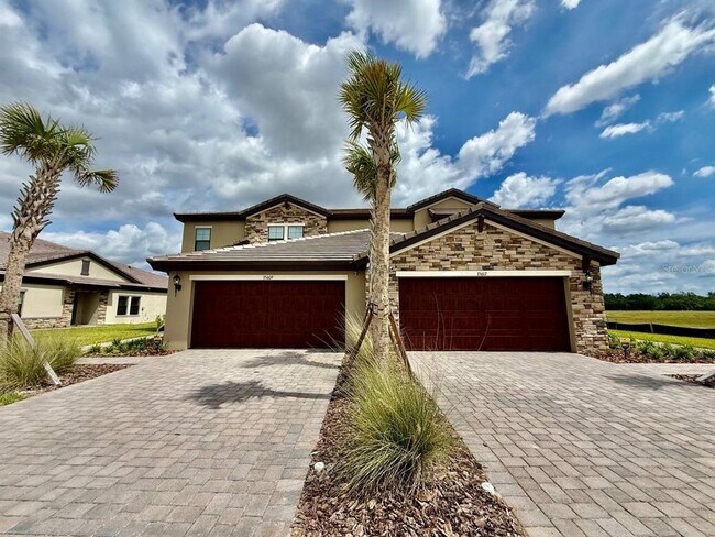 Building Photo - 35609 Stableton Ln