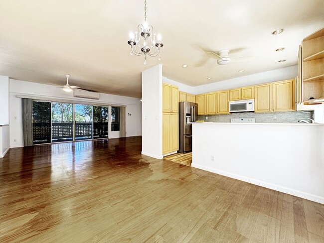 Building Photo - 1340C Moanalualani Place, #4C