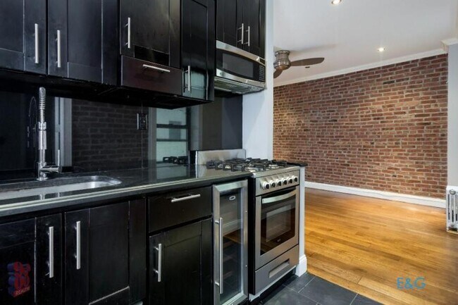 Foto del edificio - 4 bedroom in New York NY 10029