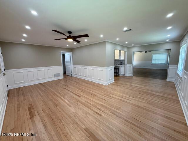 Foto del edificio - 1455 Riverbirch Ln