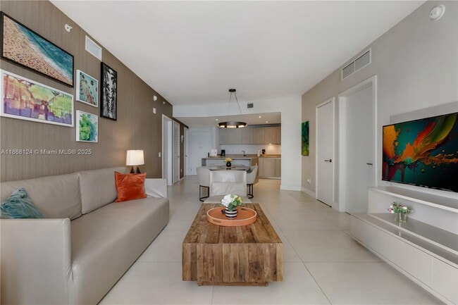 Building Photo - 4111 S Ocean Dr