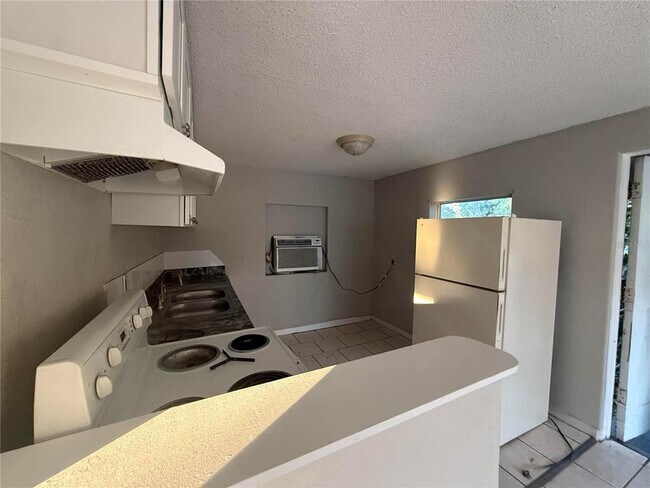 Foto del edificio - 3125 Ave S NW