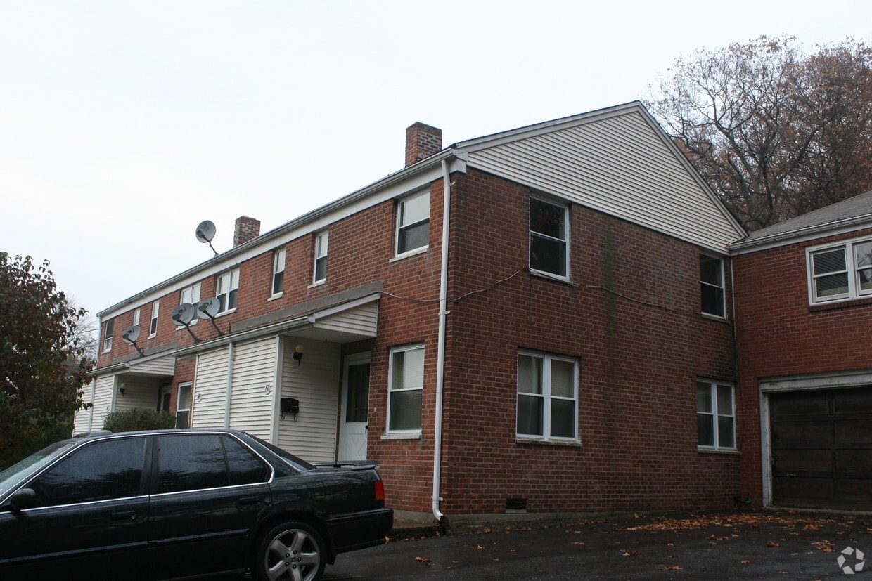 Building Photo - 145 Cannon Rd