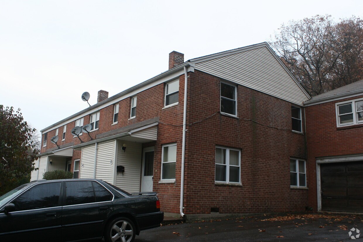 Foto del edificio - 145 Cannon Rd