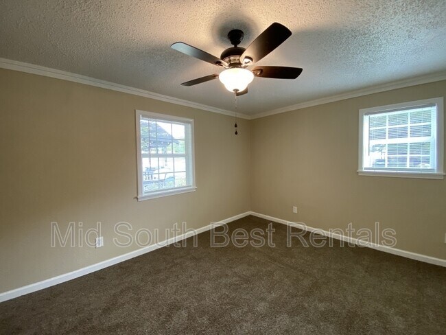 Foto del edificio - 2108 S Pine St