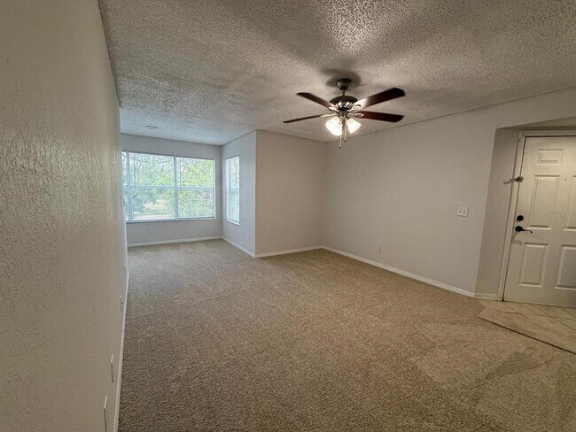 Foto del edificio - 5164 Conroy Rd