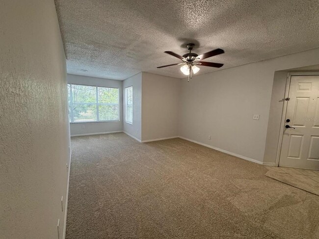 Building Photo - 5164 Conroy Rd