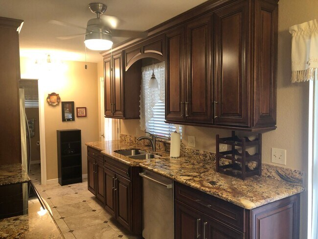 Foto del edificio - Perfect vacation home just waiting for you...