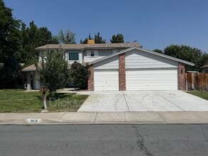 Building Photo - 3970 Bolivar Ct