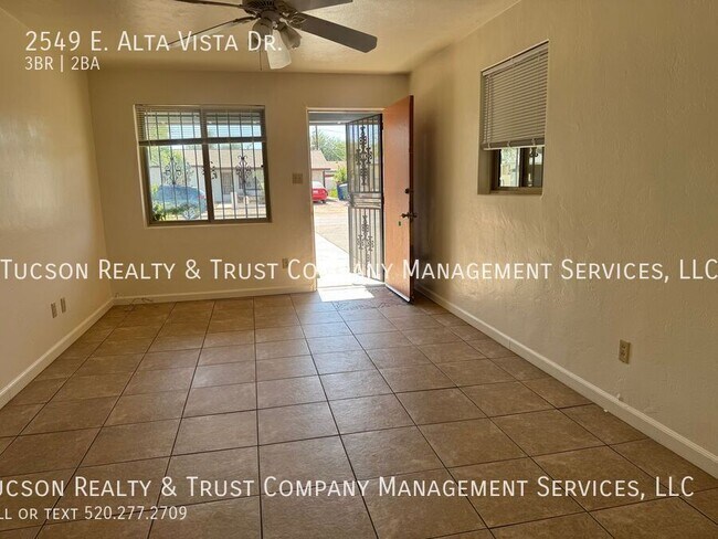 Foto del edificio - 2549 E Alta Vista St