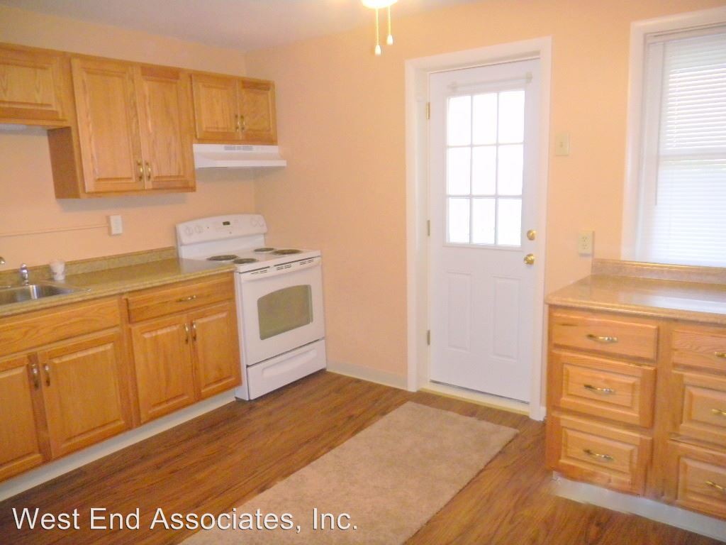 Building Photo - 2 br, 1 bath House - 1026 S 10th Street