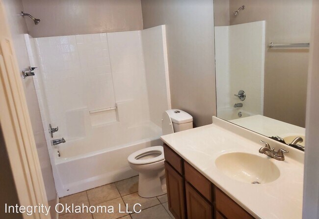 Foto del edificio - 3 br, 2 bath House - 11424 Northwest 9th T...