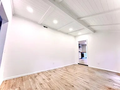 Building Photo - 67 Maury St