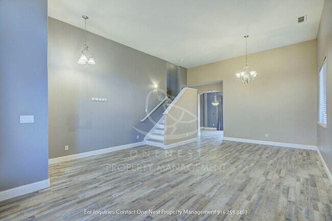 Foto del edificio - 4 Bedroom, 2 bathroom, 2 car garage