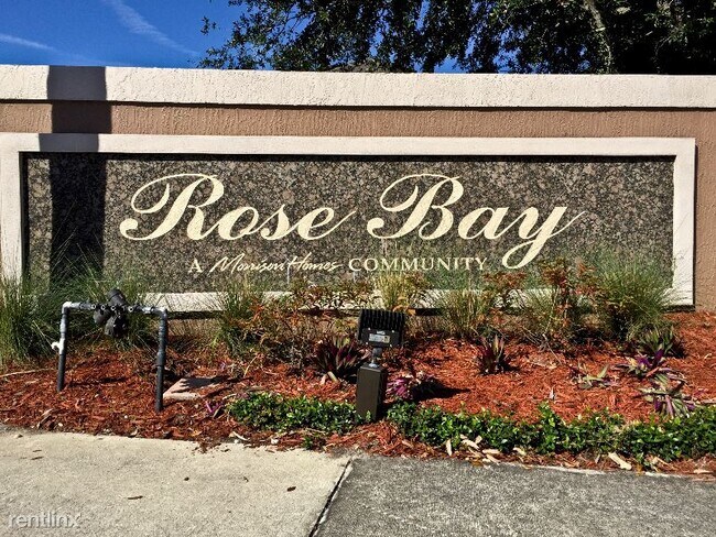 Foto del edificio - 3 br, 2 bath House - 8423 Baywood Vista Dr.