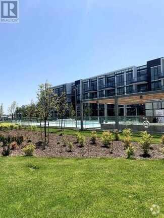 Building Photo - 415-415 Sea Ray Ave