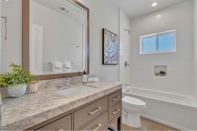 Foto del edificio - 3626 Hemlock Ct