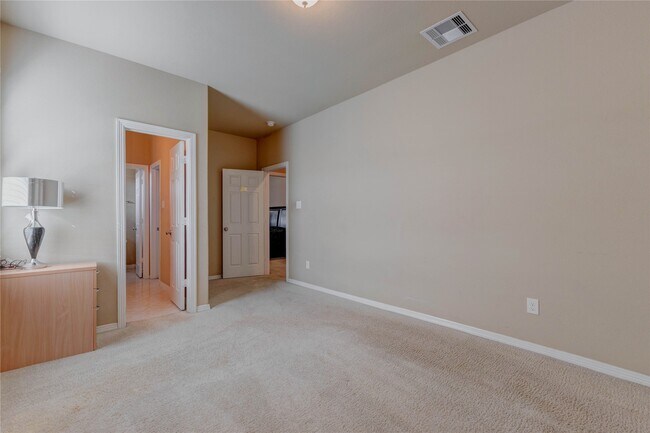 Building Photo - 27810 Yorkshire Brook Ln