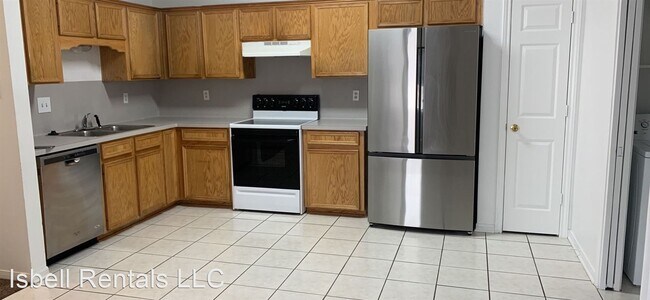 Building Photo - 3 br, 2 bath House - 5202 Daybreak Drive