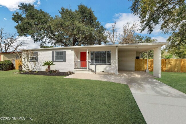 Foto del edificio - 7123 Hielo Dr