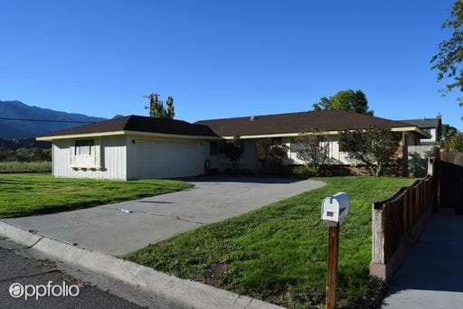 Building Photo - 202 Terrace Dr