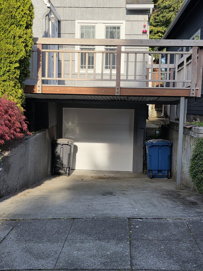 Foto del edificio - 1518 Warren Ave N