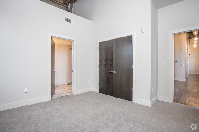 2BR, 2BA-1110SF - Experience Historic Charm with Modern Luxury at 538 Erie Blvd. West