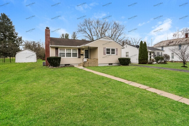 Building Photo - 107 Spring St