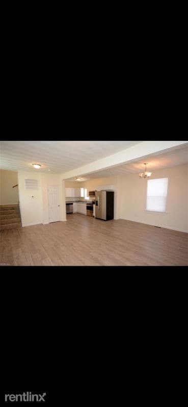 Building Photo - 3 br, 2 bath House - 2805 Waverly Way