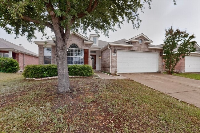 Foto del edificio - Beautiful Travis Ranch Home with Granite Kitchen & Spacious Layout