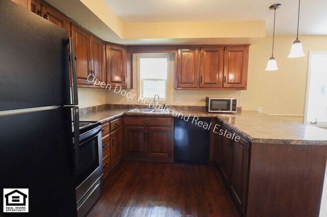 Foto del edificio - 6317 E Hills Road