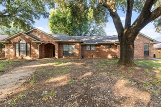 Building Photo - 412 Meadow Mountain Dr
