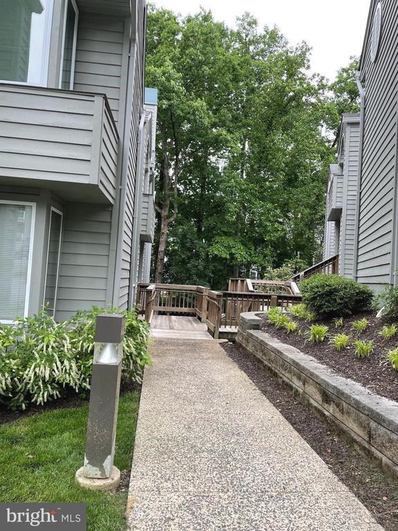 Building Photo - 11713 Summerchase Cir