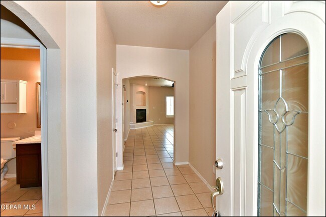 Foto del edificio - 5810 Redstone Mesa Ct