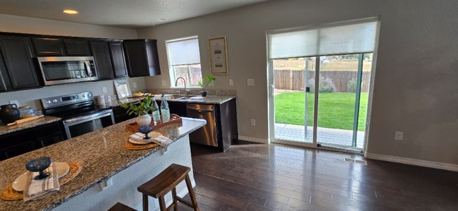 Foto del edificio - 6081 Anders Ridge Ln