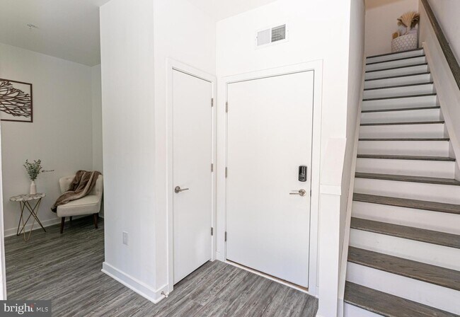 Foto del edificio - 3123 Beachview Ln