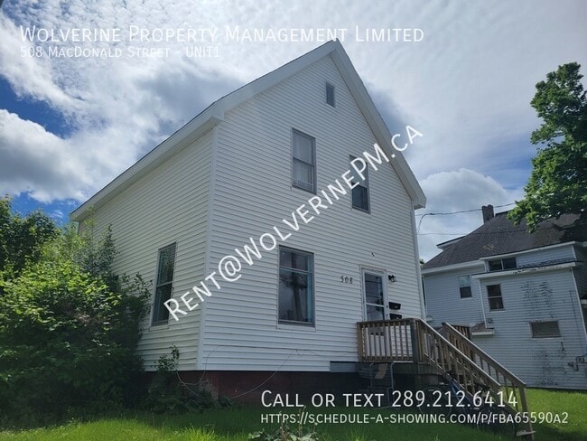 Building Photo - Beside the downtown in New Glasgow